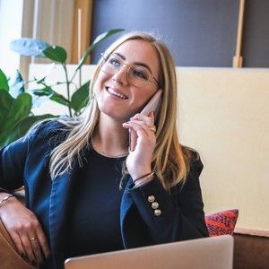 Meet your Posher, Dorethea